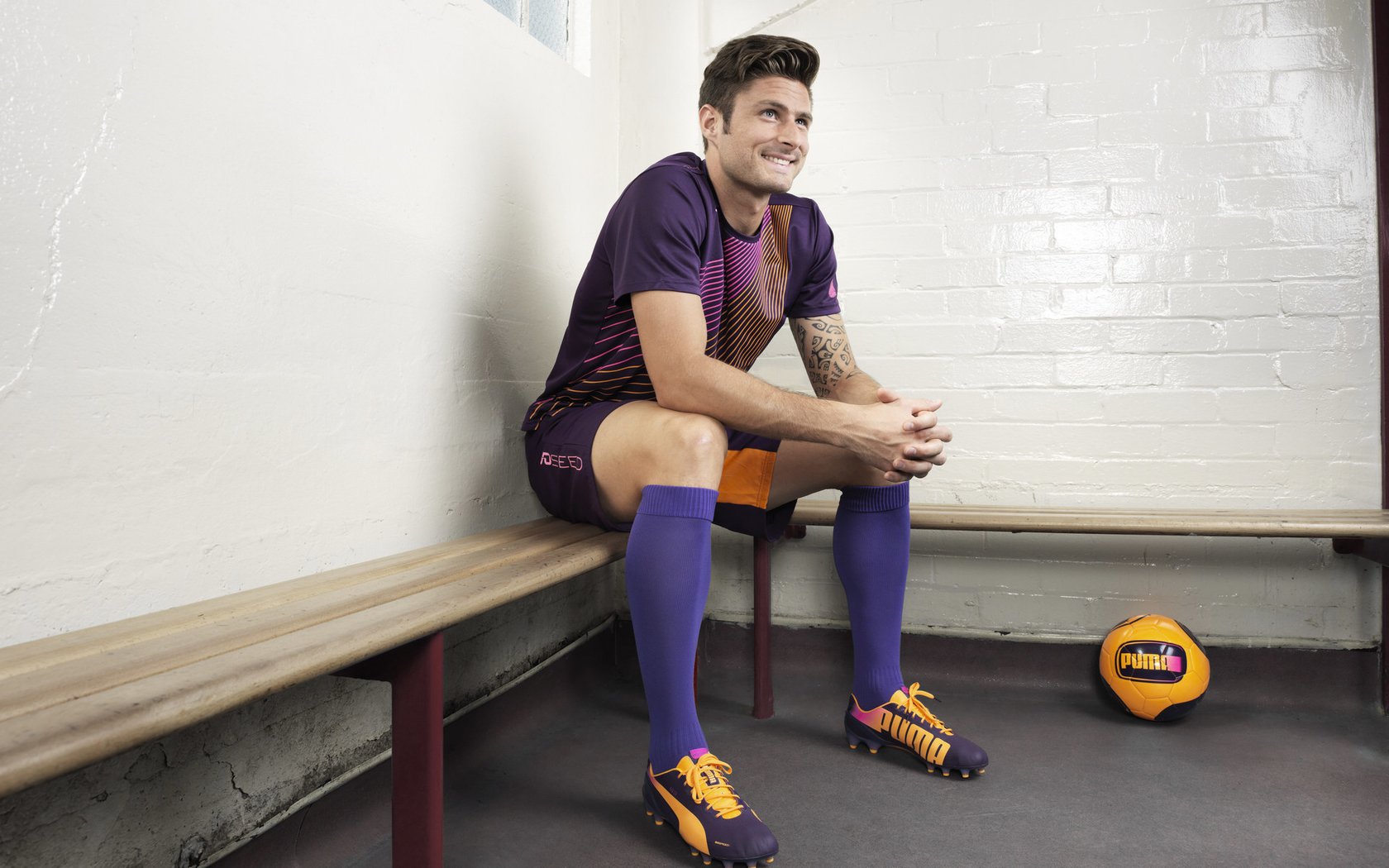 骑士正面击溃魔术，杰伦格林在意甲焦点战接管比赛，体育精神的全球交响